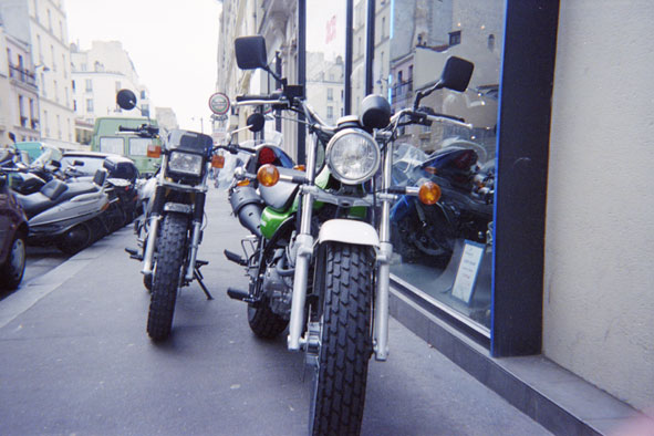 http://yamaha.tw.free.fr/img/streetbikes/TW%20vs%20Vanvan%20front.jpg